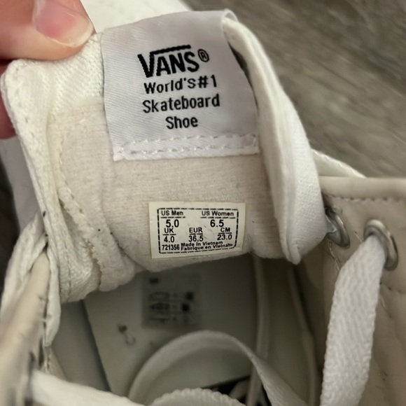 high top vans - Picture 4 of 5